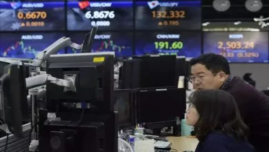 Asian Stocks Rise as Trump and Xi Discuss Trade