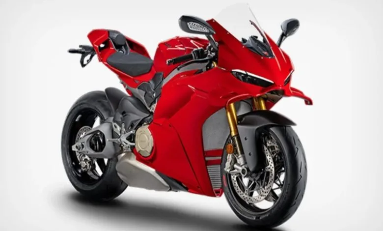 The 2025 Ducati Panigale V4